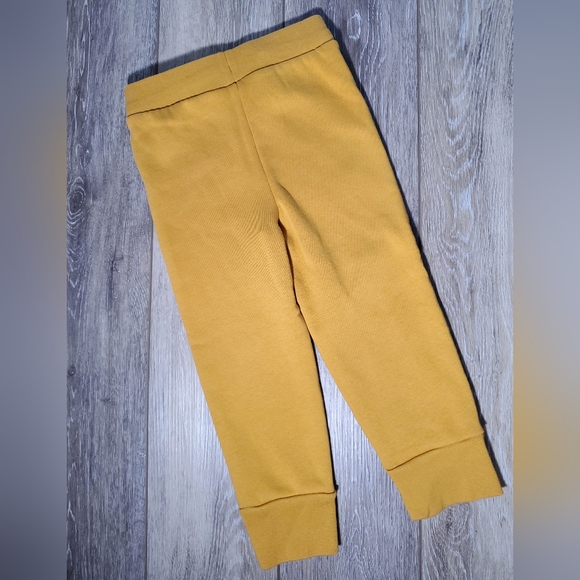 GAP toddler boy's mustard yellow joggers Size 3 - Picture 3 of 6